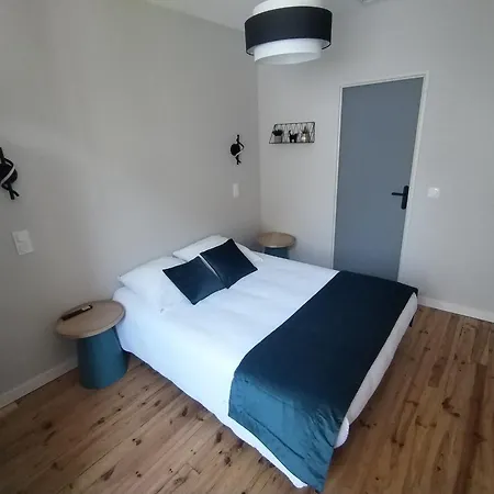 Apartment Avec Garage Prive - Latre Location *