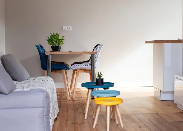 Florence Et Nadine - Latre Location *