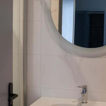 Appartement Avec Garage Prive - Latre Location Lourdes