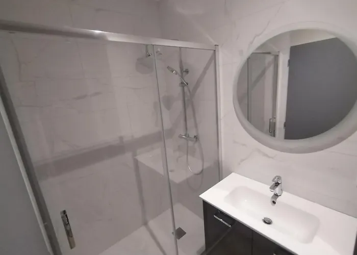 Apartamento Avec Garage Privé - Latre Location