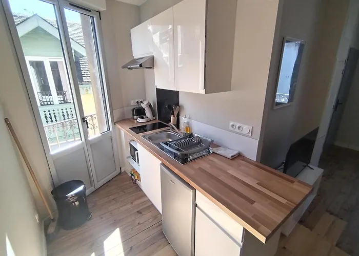 Apartamento Avec Garage Privé - Latre Location